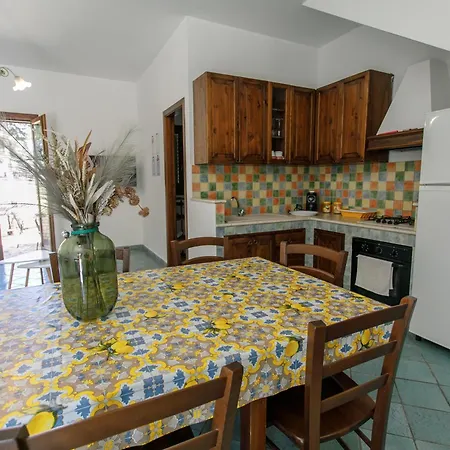Aparthotel Sanvitotour- Il Baglio