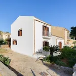 Sanvitotour- Il Baglio Aparthotel San Vito Lo Capo